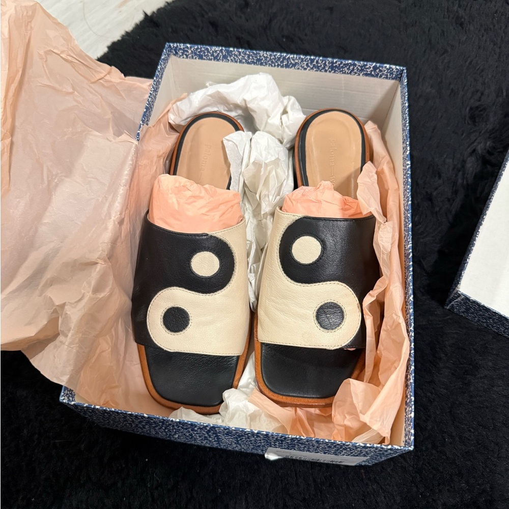 Paloma Wool Balance Talia Yin Yang Leather Heels - Picture 8 of 8